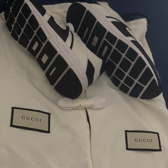 Gucci Shoes - Picture 3 of 4